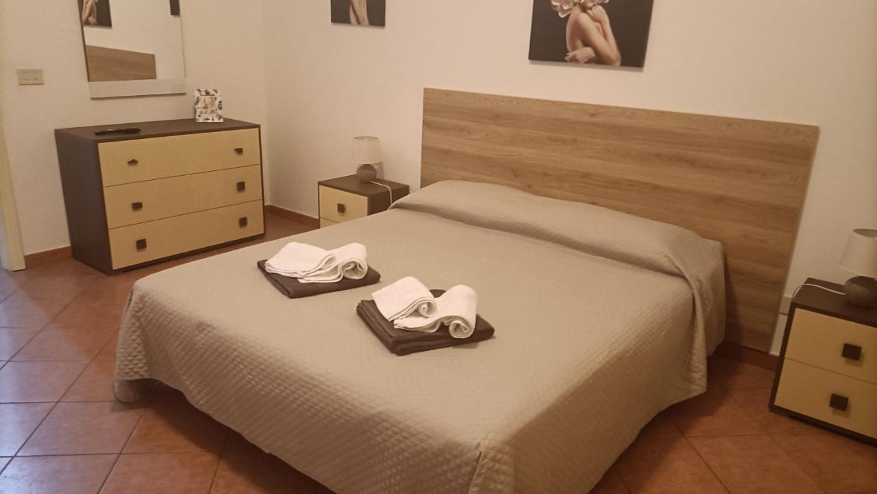 Casa Vita In Centro 巴莱斯特拉泰 外观 照片